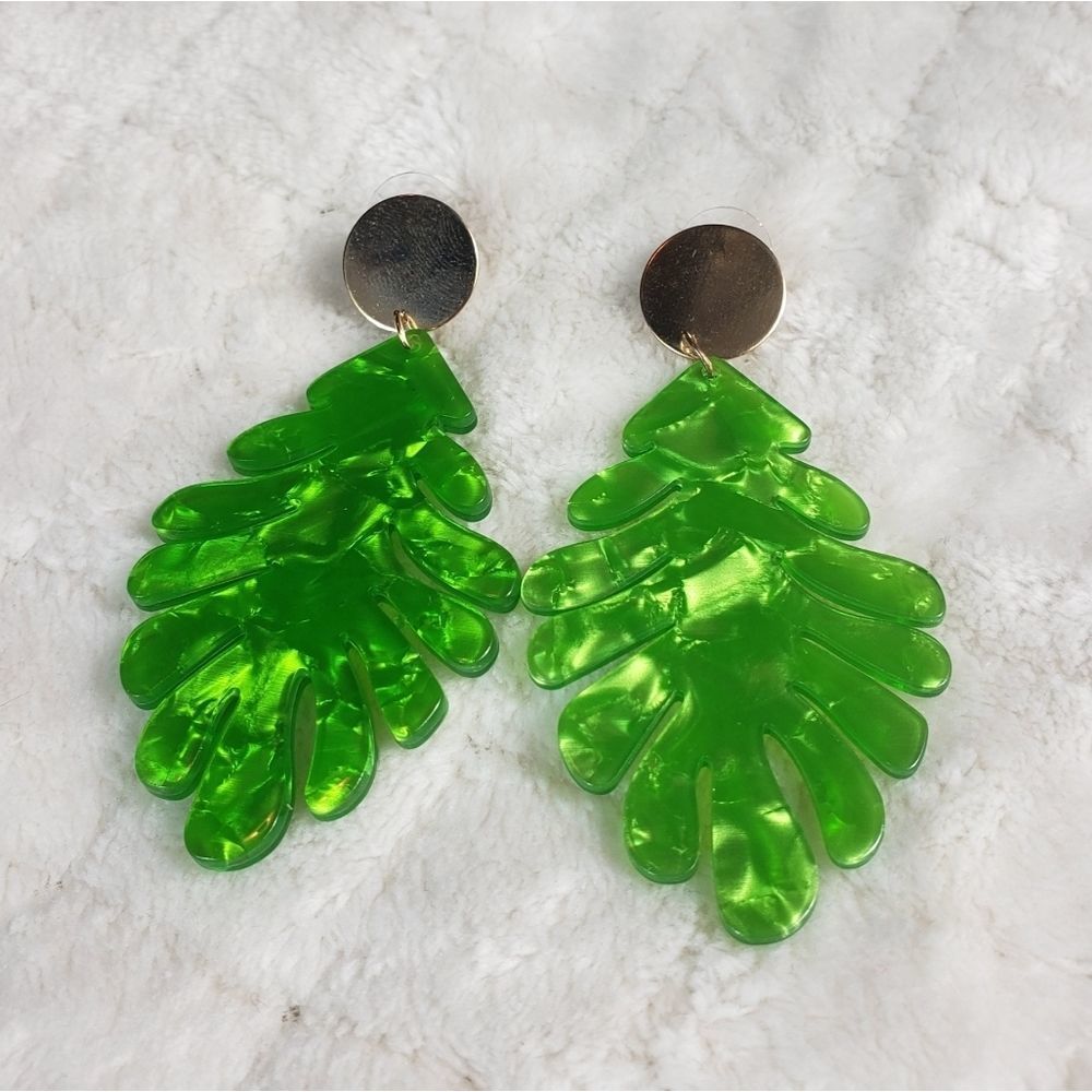 Green Shimmer Palm Leaf Gold Toned Drop Bohemian Resin Earrings